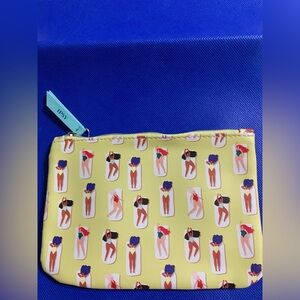 Never used. IPSY Glam Bag Ultimate June 2020. No tag, but never used.Too cute!